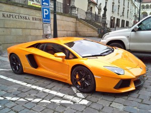 Der Lamborghini Huracan ist einer der besten Sportwagen von 2014